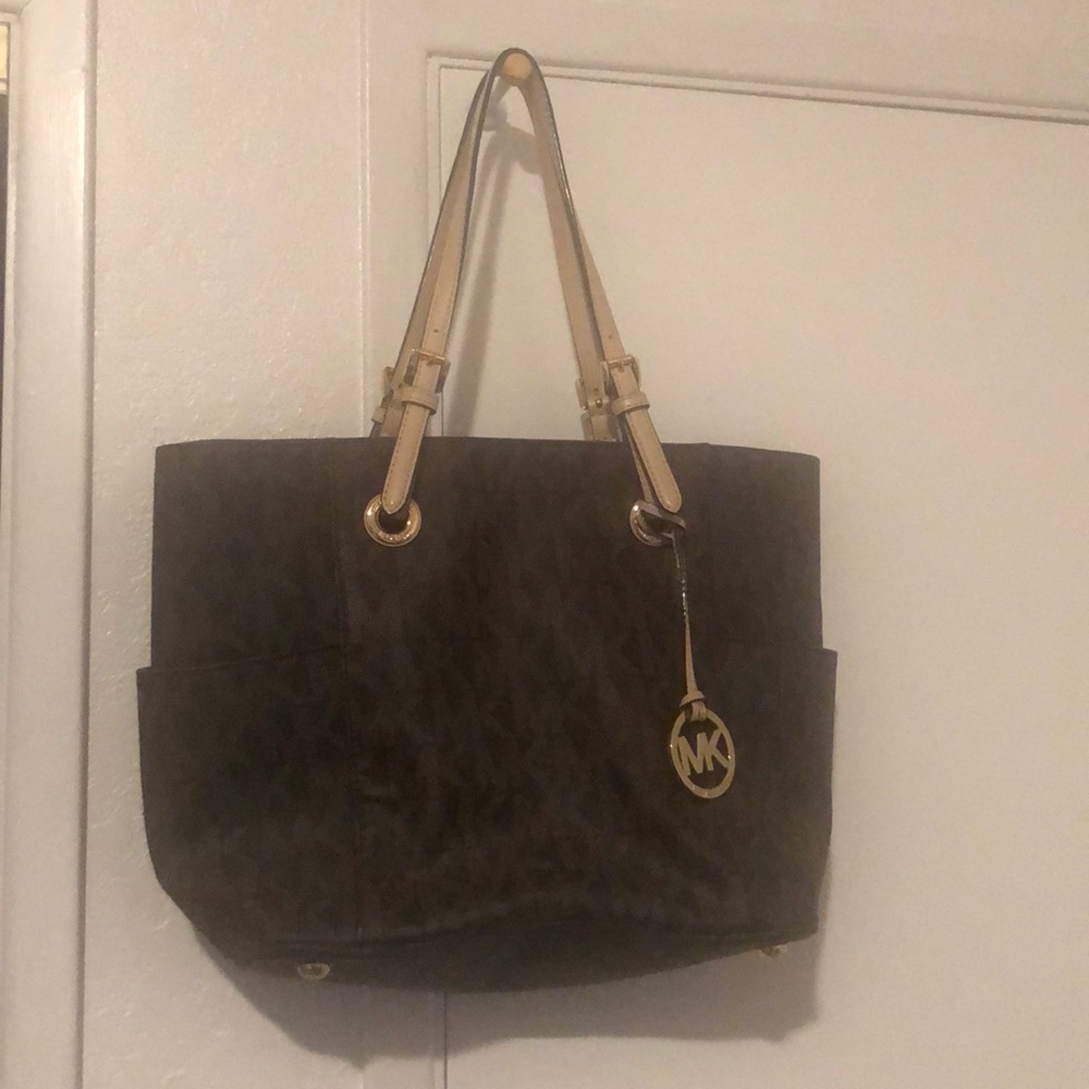 Michael Kors Tote